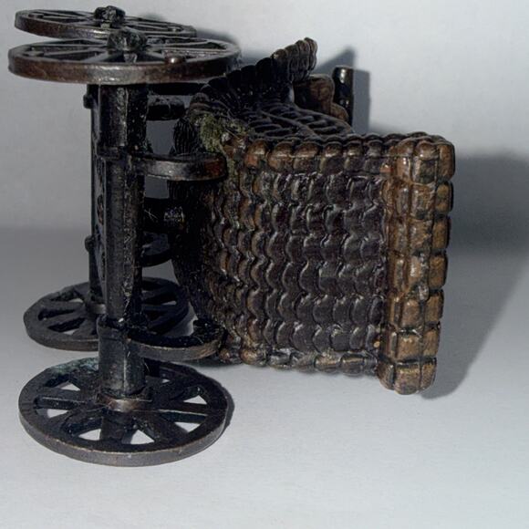 Miniature 1976 Durham Industries Metal 2" Baby Stroller Carriage Dollhouse - Picture 6 of 8